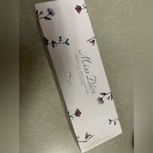 Miss Dior rose bath bombs